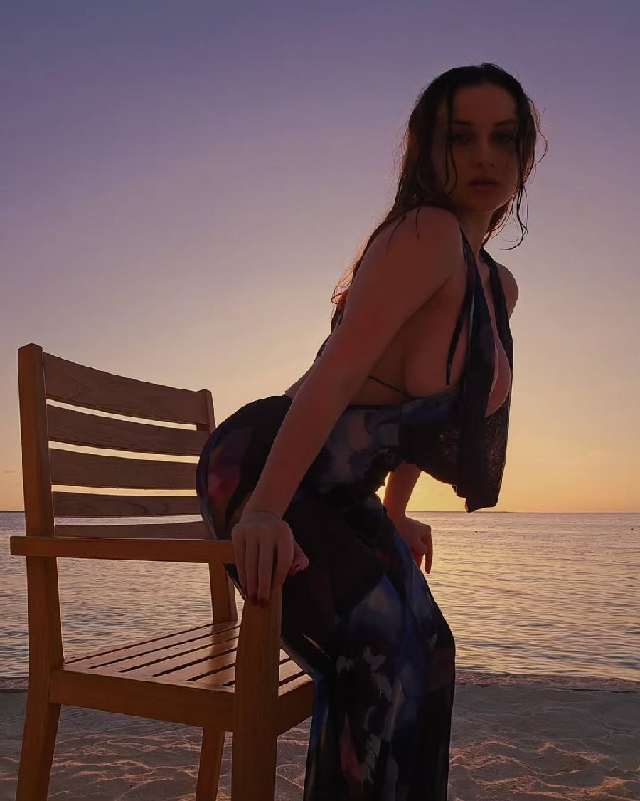 Sexy girl Miranda Faith nude in Bridgetown