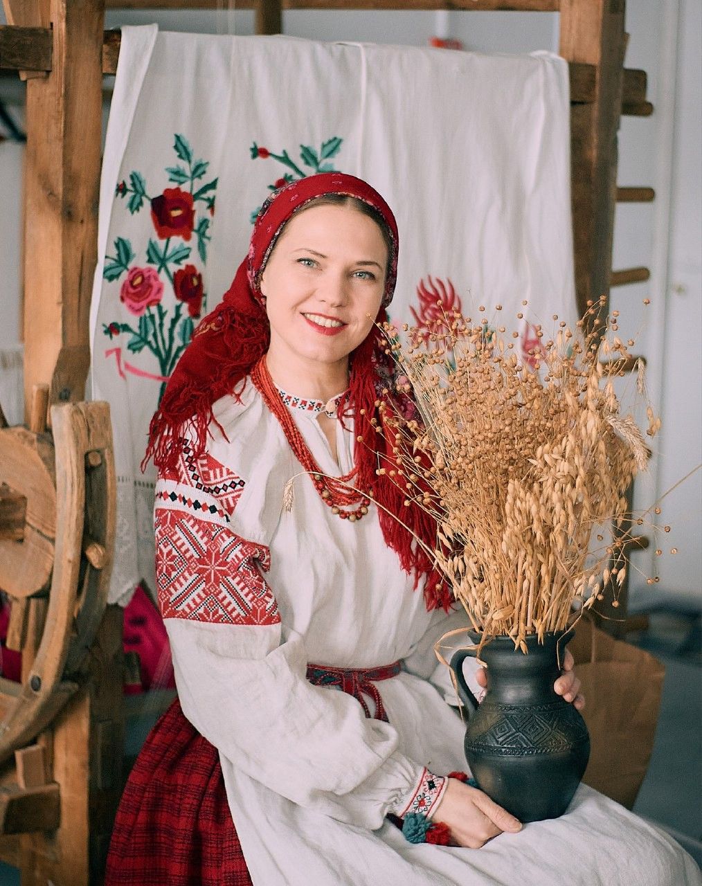 Women in Slavic costumes in Bridgetown
