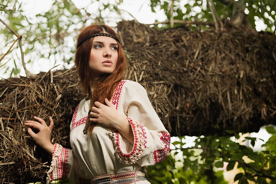 Women in Slavic costumes in Bridgetown